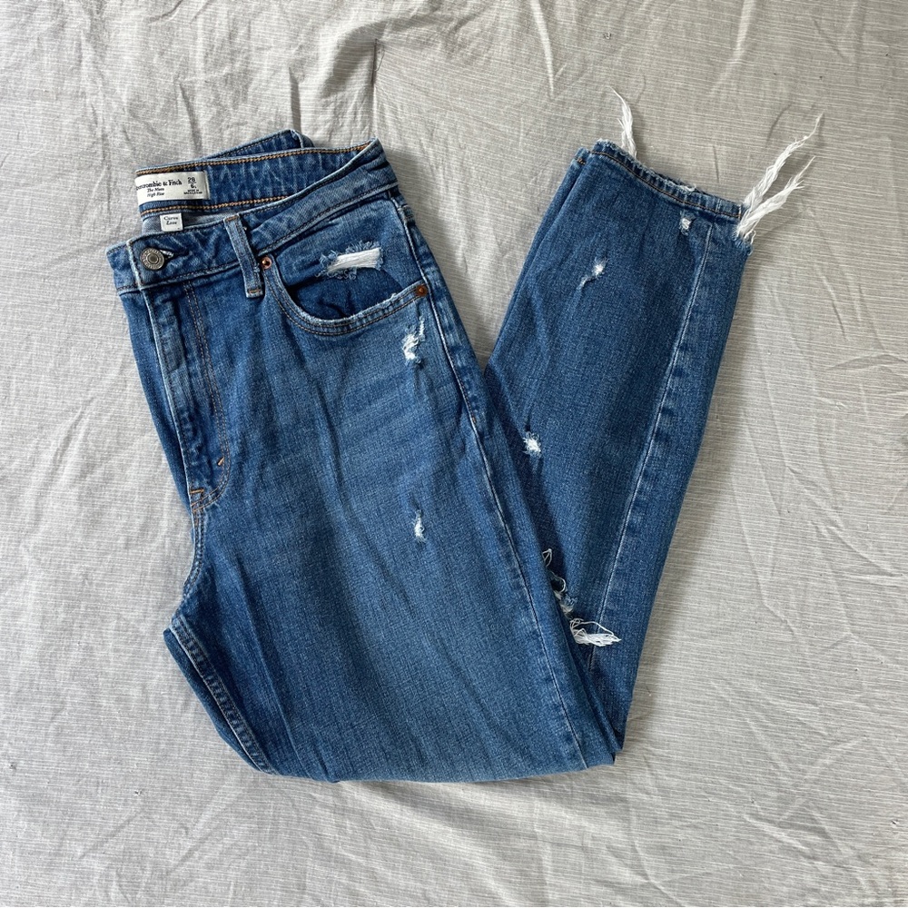 A&F Curve Love High Rise Mom Jeans